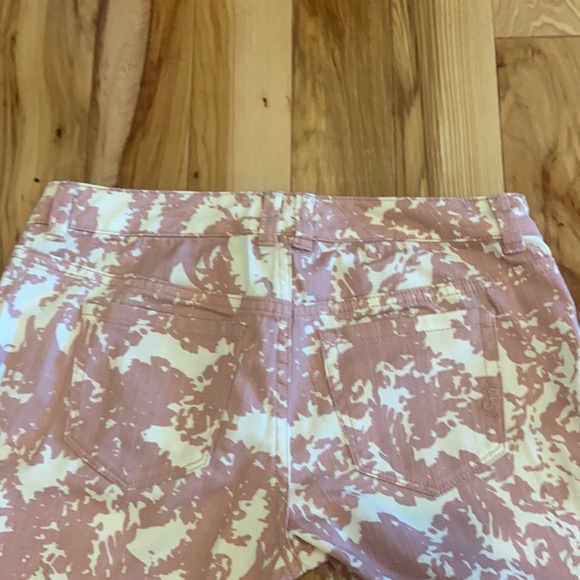 Patterned Jeans - Picture 4 of 5